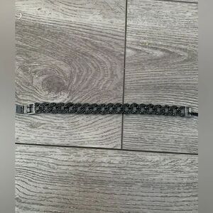 American exchange bracelet approximately 8” very beautiful